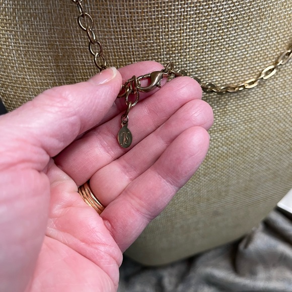 Teal Crystal glass and gold necklace - Picture 3 of 6